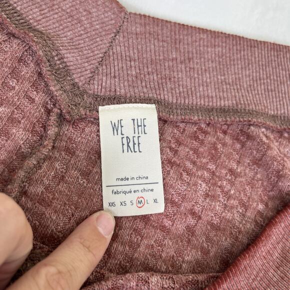 We The Free Shirt Sz Medium Oversized Waffle Knit Maroon V-Neck Long Sleeve FS - Picture 5 of 8